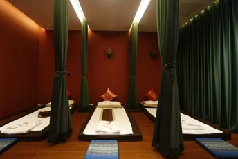 杭州江干区泰式按摩的被动瑜伽：当身体被折叠成诗